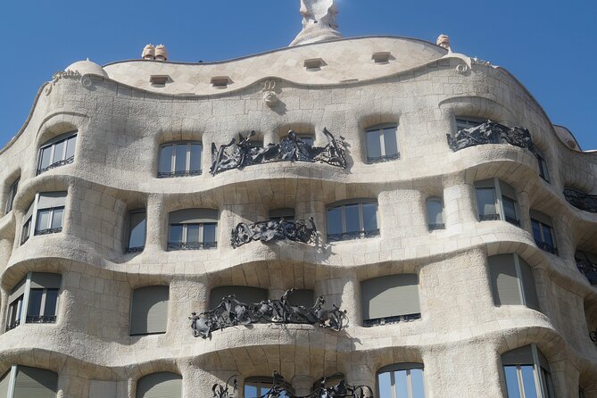 Casa Batllo Fast-Track Tickets, Barcelona Architecture Tour - Tour Experience