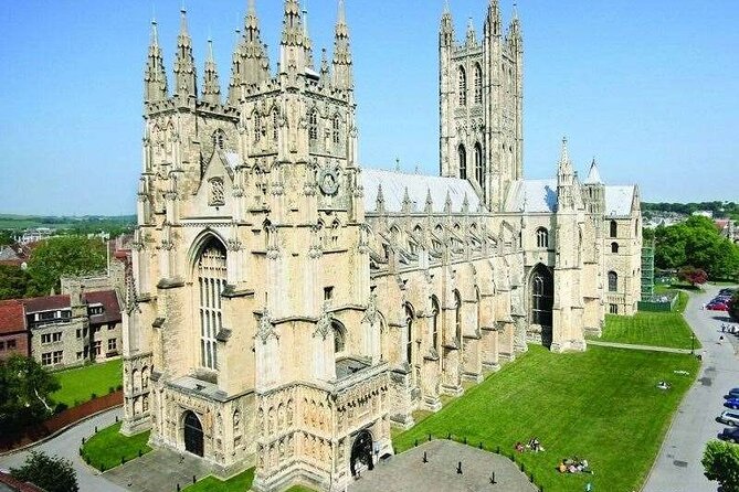 Castles and Cathedrals Oxford PhD Guide 2 Day Tour - Accessibility Information