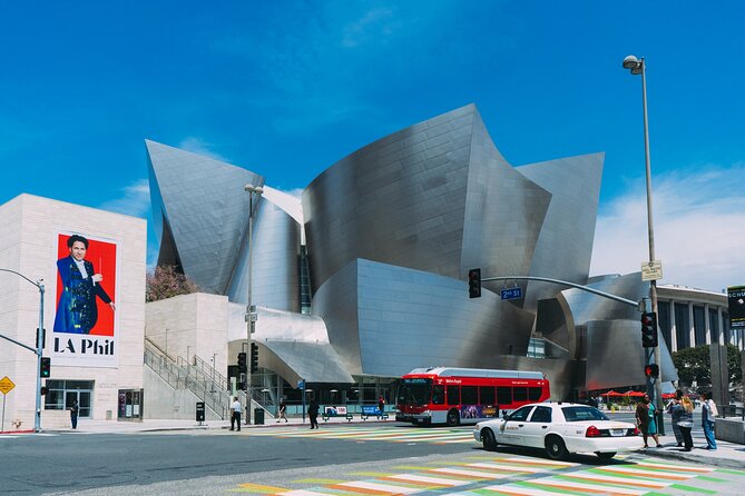Celebrity Homes Extravaganza: Tour in Los Angeles - Inclusions and Amenities