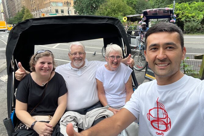 Central Park Privet Pedicab Delux Tour -1 Hour - Meeting Information