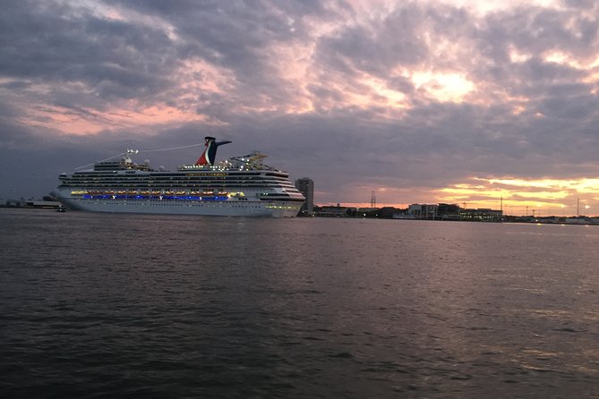 Charleston Harbor Sunset Cruise - Cruise Features