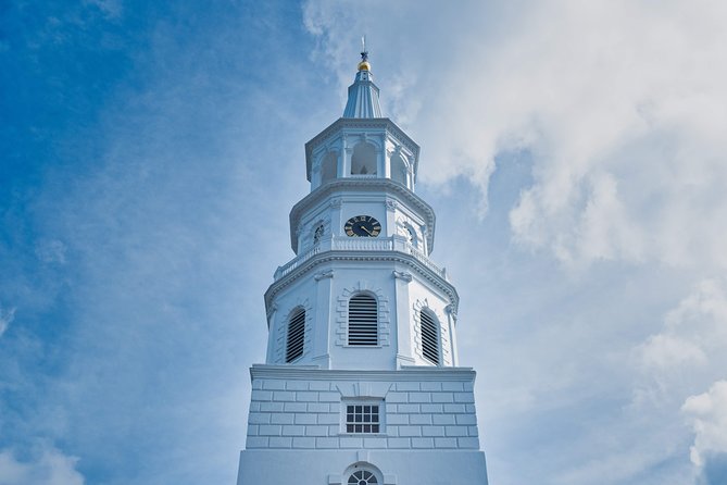 Charleston's Tapestry: A Journey Through Time and Color - Visiting Charleston City Market
