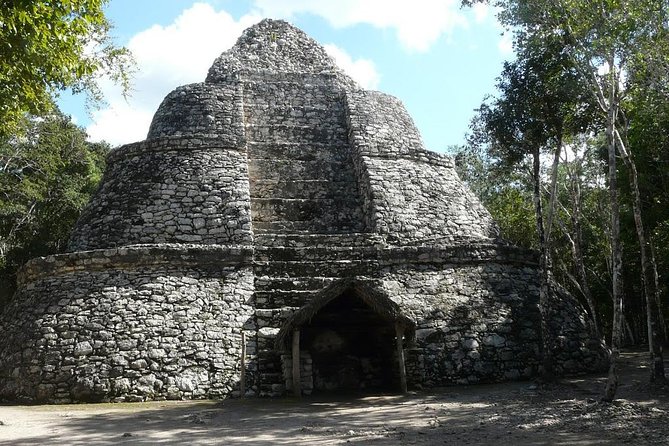 Chichen Itzá, Cenote Ik Kil and Cobá Reduced Group - Experience Cenote Ik Kil