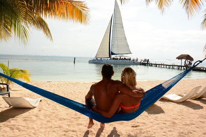 Chichen Itza Early Access & Catamaran to Isla Mujeres - Meeting and Pickup Details