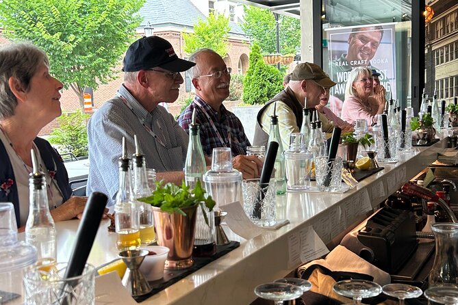 Cocktails and Conversations: Group Cocktail Making Class - Meeting and Pickup Information
