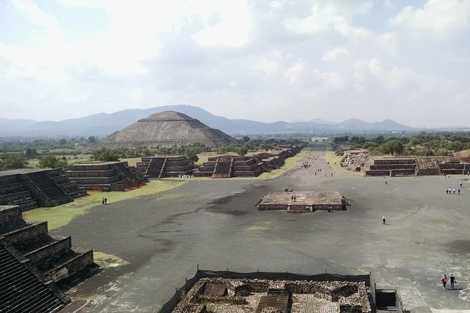 COMBO - Guadalupe Shrine & Teotihuacan Pyramids + Taxco (2 Days) - Dining Options