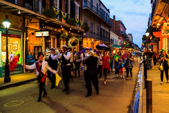 Creeps and Freaks Pub Crawl in New Orleans - Concluding the Tour at The Court Of Two Sisters