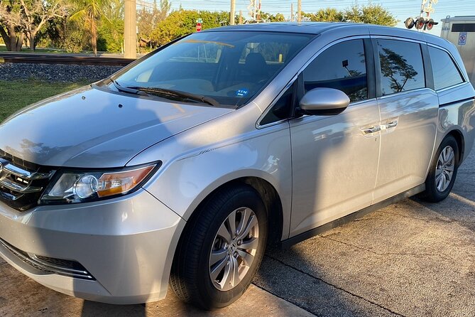 Cyril E.King Airport (STT) to St.Thomas-Arrival Private Transfer - Included Services and Amenities