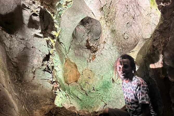 Day Tour at Roaring River and Cave, Blue Hole, Mineral Springs - Tips for Travelers