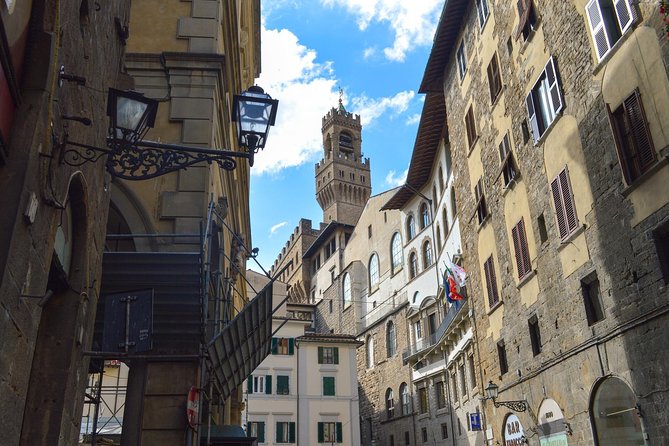 Day Trip From La Spezia Pier: Pisa and Lucca Highlights - Private Tour - Exploring Lucca