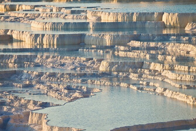 Discover the Wonders of Salda Lake & Pamukkale - Marveling at Salda Lakes Vibrant Hues