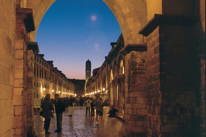 Dubrovnik by Night Private Tour - Flexible Pacing and Perspective