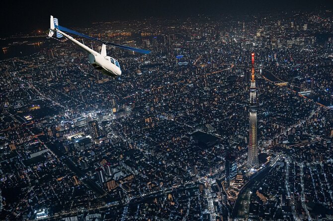 【22 Mins】Tokyo City Lights Helicopter Tour : Skytree+Asakusa - Passing by Iconic Landmarks