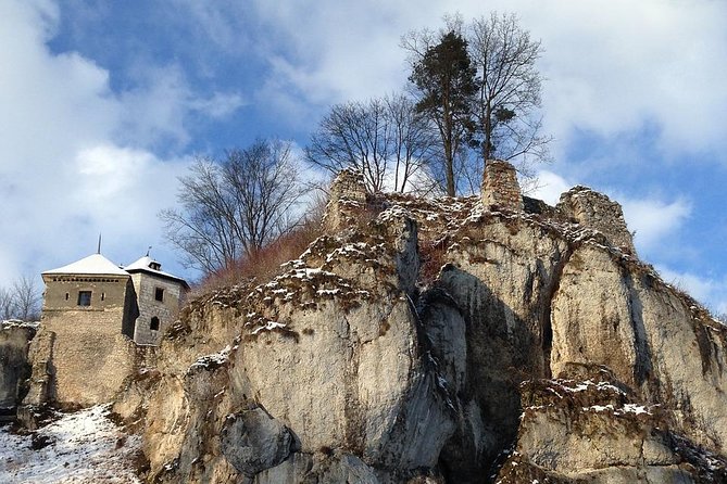 Eagles Nests Castles Private Tour - Pickup and Booking Logistics