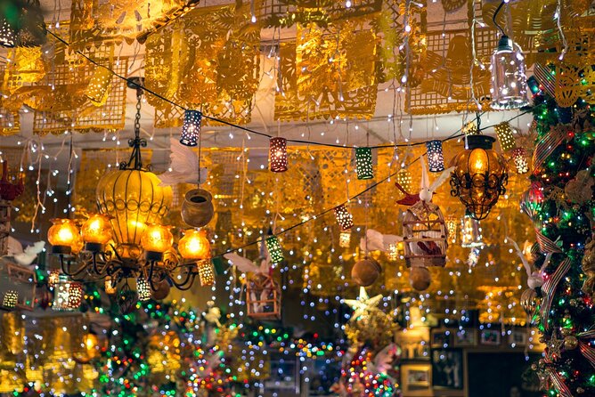 Enchanted Christmas Stroll: San Antonio's Festive Gems - Booking and Cancellation Policies