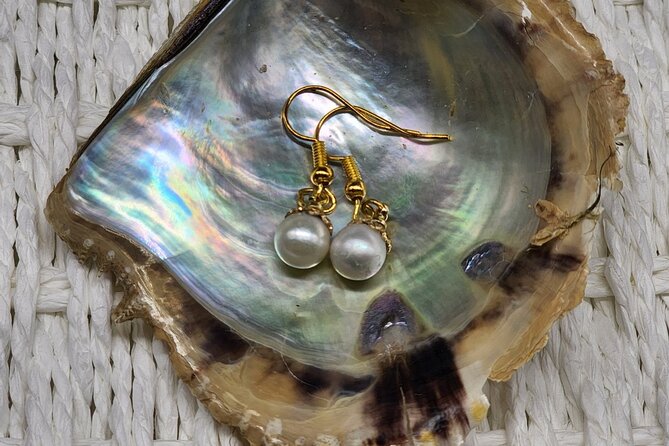 Experience Extracting Pearls From Akoya Oysters　osaka - Participation Details
