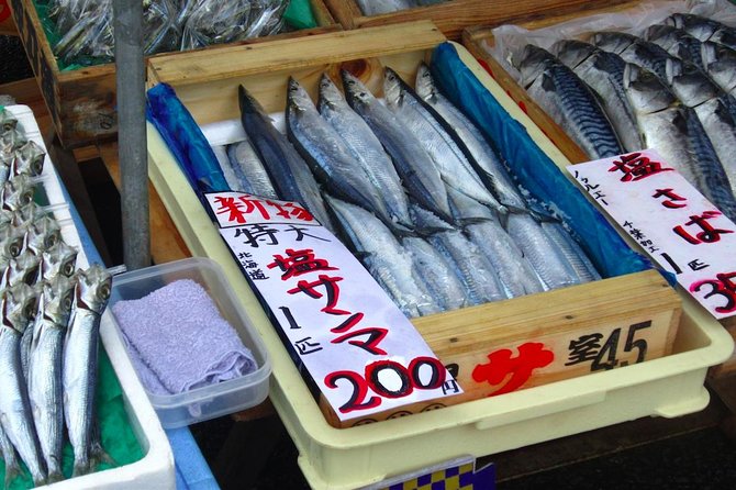 Experience the Energy of Kochi: Sunday Market Tour Includes Kochi Castle - Accessibility