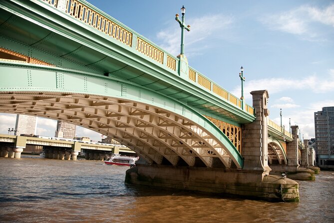 Explore Over 30 Prime London Locations With a Handy App - Additional Information