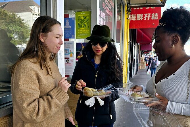 Food Crawl and Shopping on Clement Street - Exploring the Chinese Market