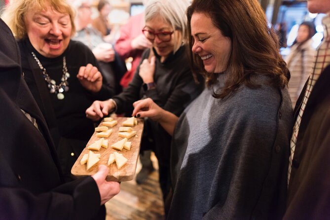 Foods of NY Tours Chelsea Market Food Tour & High Line Park - Lunch and Sustenance