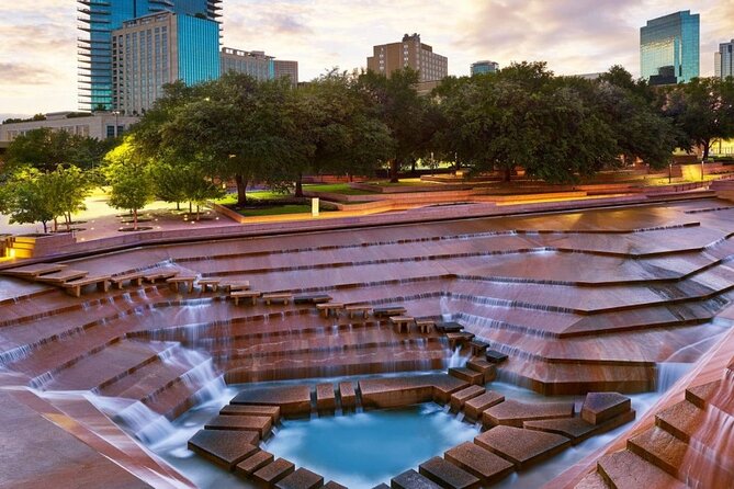 Fort Worth Art Worth Scavenger Hunt Review - Capturing Memorable Moments