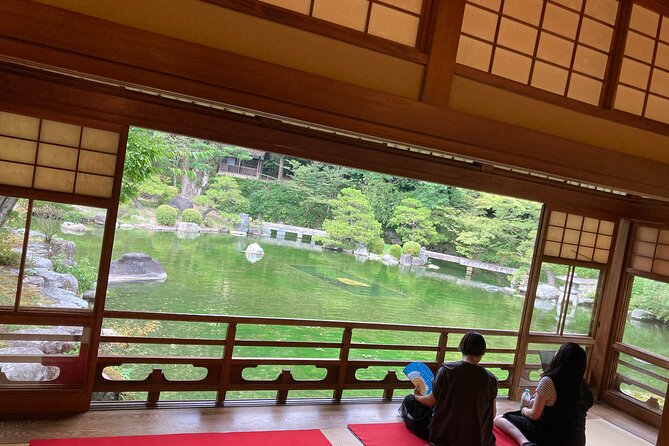 Fukuoka City Walking and Public Transport Tour - Indulging in Fukuokas Renowned Culinary Delights