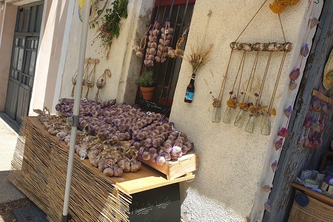 Full Day of the Top 3 Luberon Hilltop Villages From Marseille / Aix-En-Provence - Pricing and Inclusions