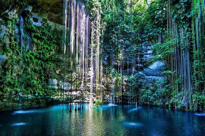 Full Day Private Tour to Chichén Itzá, Cenote Ik Kil and Izamal - Accessibility Features