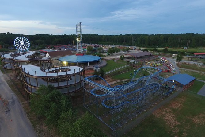 Fun Spot America Atlanta - Virtual Reality Golfing