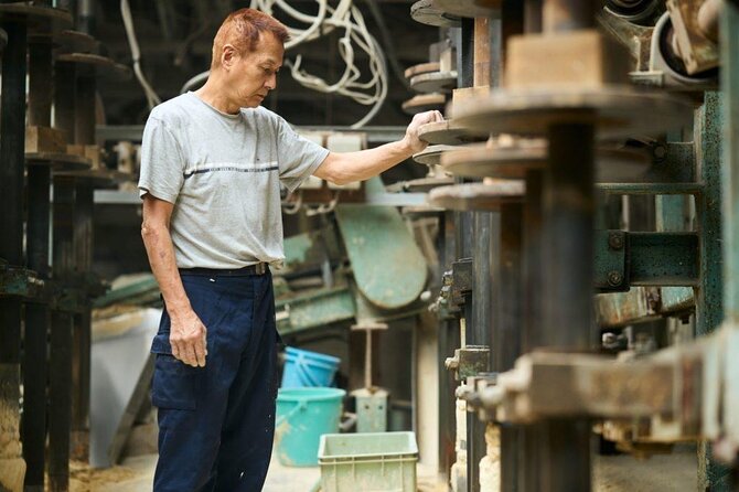 Futamata Clay Factory Tour - Explore the Showroom and Discover Unique Ceramics