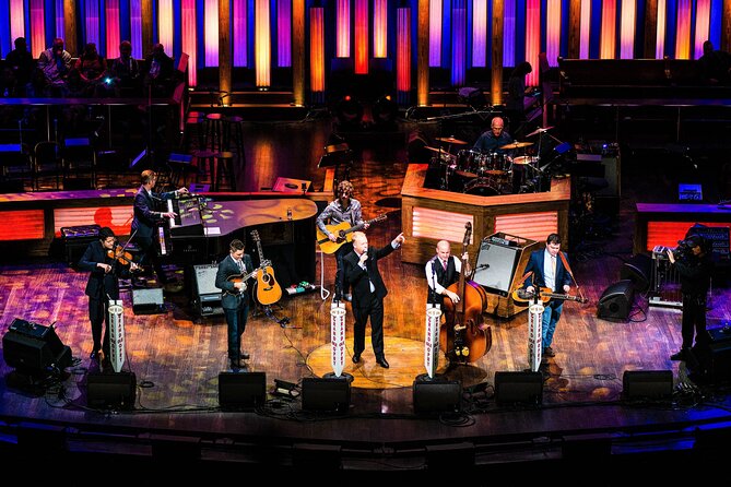 Grand Ole Opry VIP Experience: Admission With Lounge Access and Artist Visit - Artist Meet-and-Greet