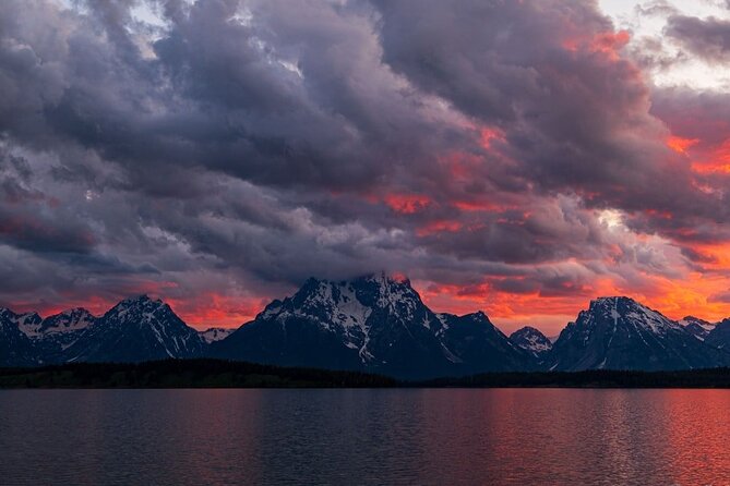 Grand Teton: Private Sunset Tour - Accessibility and Restrictions