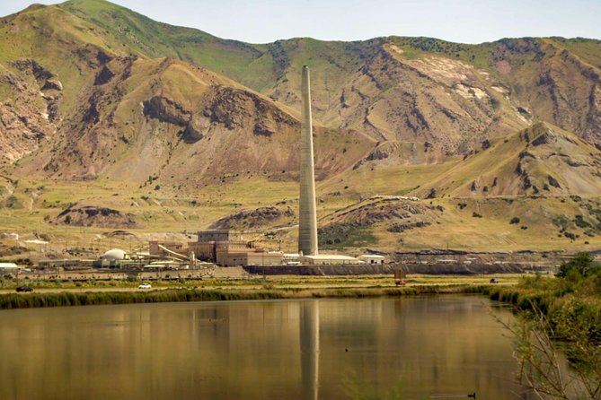 Great Salt Lake Guided Bus Tour From Salt Lake City - Wetlands and Local Birdlife Observation