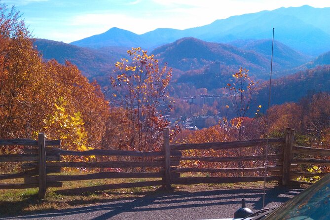 Great Smoky Mtn, Dolly Home, Gatlinburg Arts & Crafts Spring Tour - Reviews and Experience