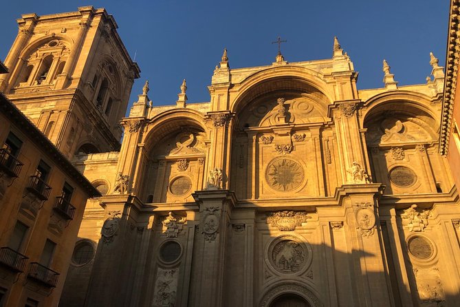 Guided Tour in Granada - Gosia Granada Guide - Highlights of the Granada Tour