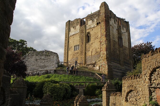 Guildford Historic Walking Tour - Historic Tours - Accessibility Considerations