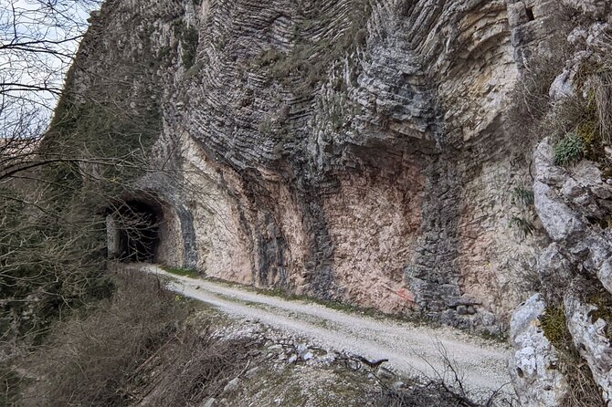 Half-Day Guided Hiking in Spoleto - Health and Safety Considerations