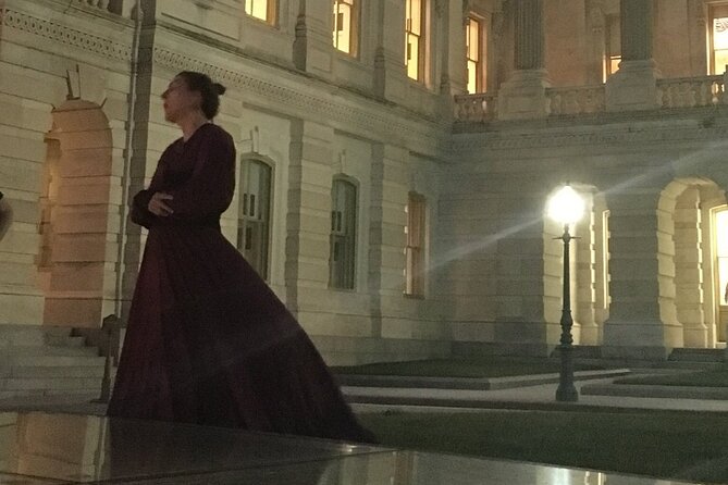 Haunted DC Night-Time Walking Tour on Capitol Hill - Ghostly Tales of Past Lawmakers and Presidents