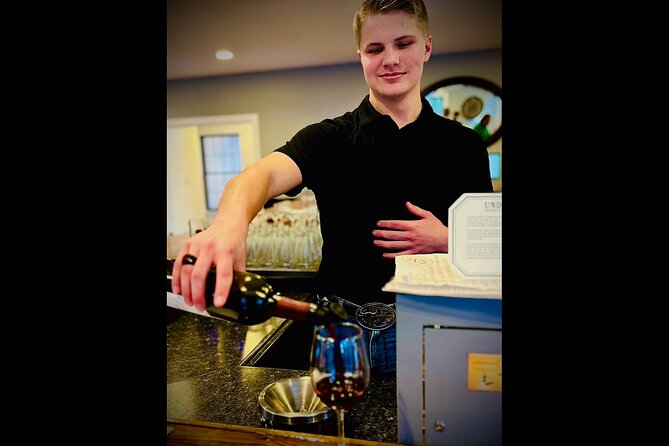 Helen N. Georgia Private Winery Tour, Dine and Shop From Atlanta - Culinary Delights: Lunch and Dinner Included