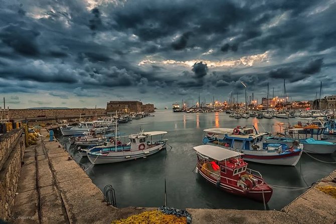 Heraklion City Tour - Aquarium - Exploring the Old Venetian Harbor