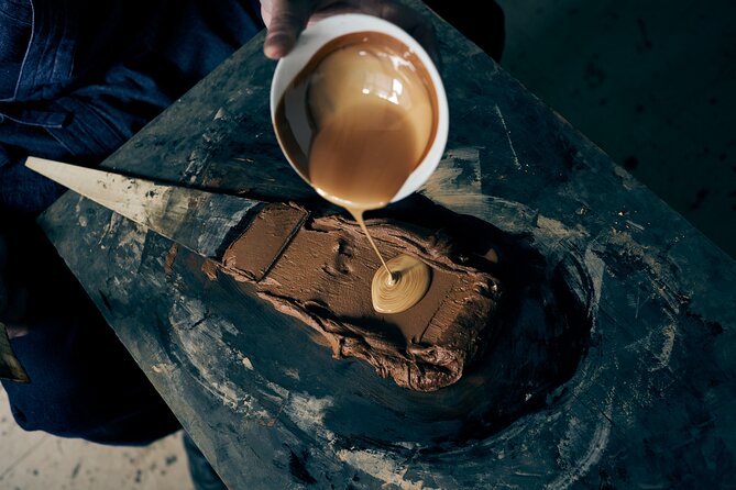 Hiroshima: Traditional Lacquer Art & Studio Tours(Gift Included) - Artist and Craftsmanship