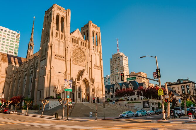 Historical Tour in San Francisco - Local Guide Experience