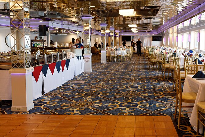Horizons Edge Fourth of July NYC Fireworks Cruise - Dining Options
