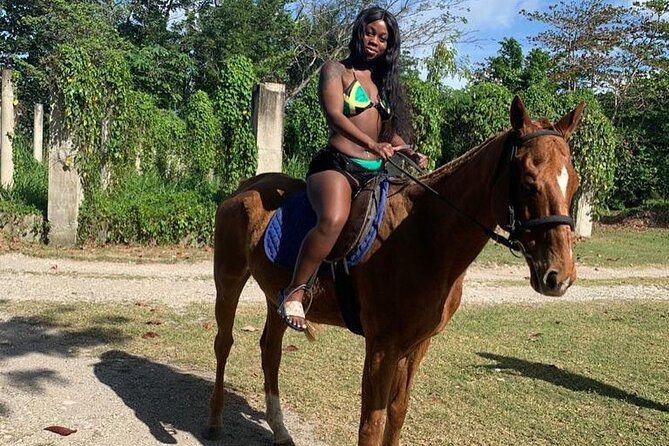 Horseback Riding/River Tubing or Rafting/Blue Hole Private Tour - Inclusions of the Tour
