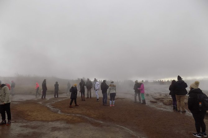 Icelands Gunnuhver: Fire Land Tour - Taking in Kleifarvatn Lakes Serene Beauty