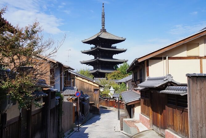 Kyoto Private Cultural Historical Tour With Local Japanese Guide - Accessibility and Participation