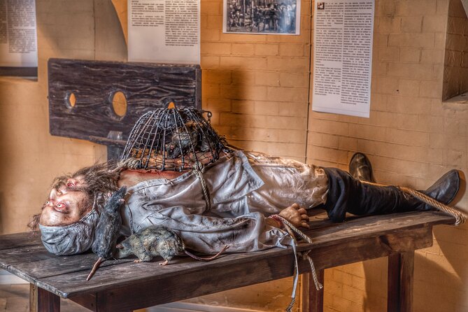 LA Medieval Torture Museum Ticket With Audio Guide and Ghost Hunting - Highlights of the Exhibition