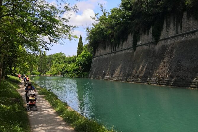 Lake Garda and Borghetto E-Bike Tour - Exploring Lake Garda