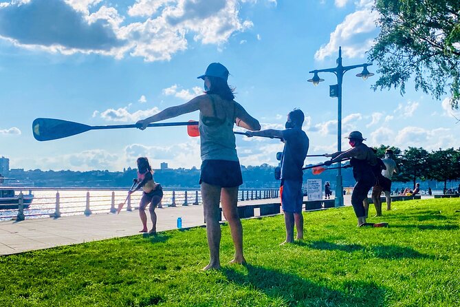 Learn Stand-Up Paddle Boarding in Manhattan - Pricing and Booking Details