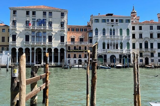 Lets Find Out Animals! Venice Walking Game Tours for Kids and Families - Unveil the Secrets of the Arsenale